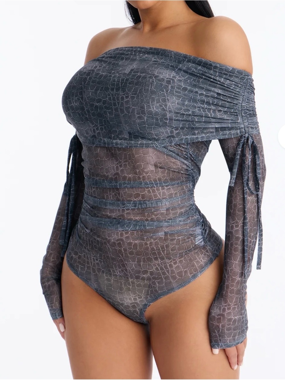 NEW Large Fashion Nova Body Suit
